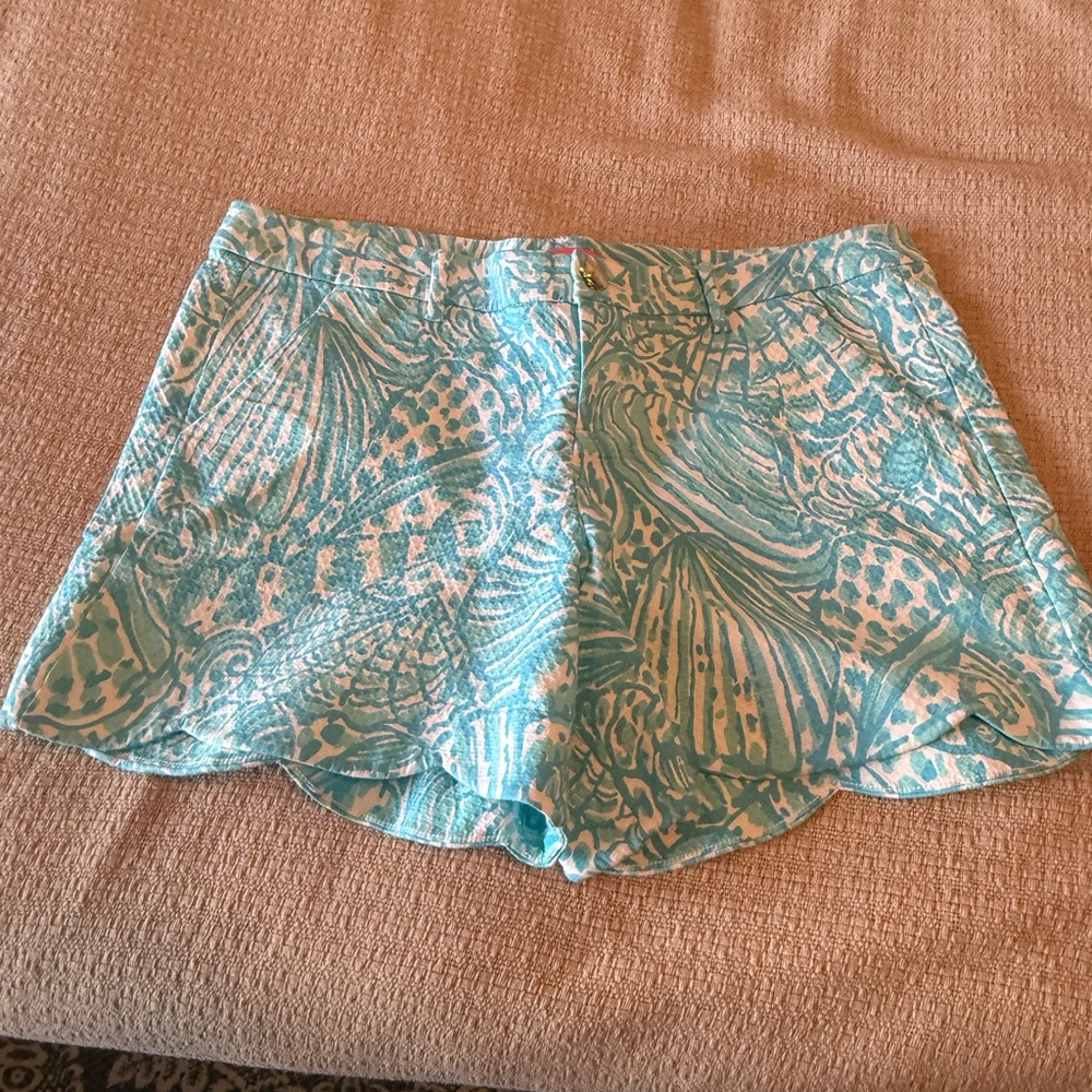 Lilly Pulitzer Blue and White Shorts